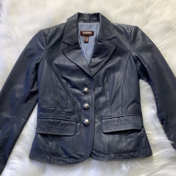 DANIER Leather Blazer - Picture 10 of 11
